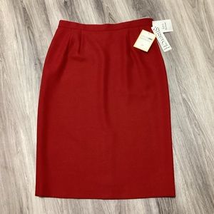 NWT 100%Polyester Size 14 Red Skirt